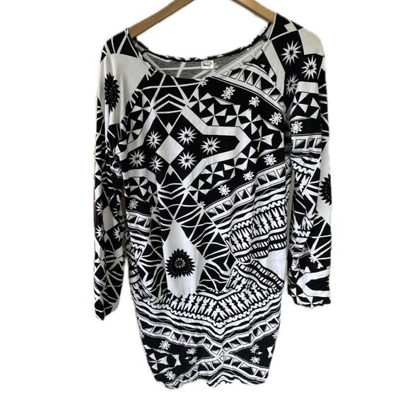 Missing Polynesia Women's Hawaiian Tribal Stretch Mermaid Style Mini Dress S/M - Picture 1 of 7